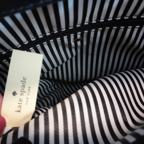 SOLD Kate Spade black leather 3 compartment tote purse shoulder bag - Picture 15 of 16